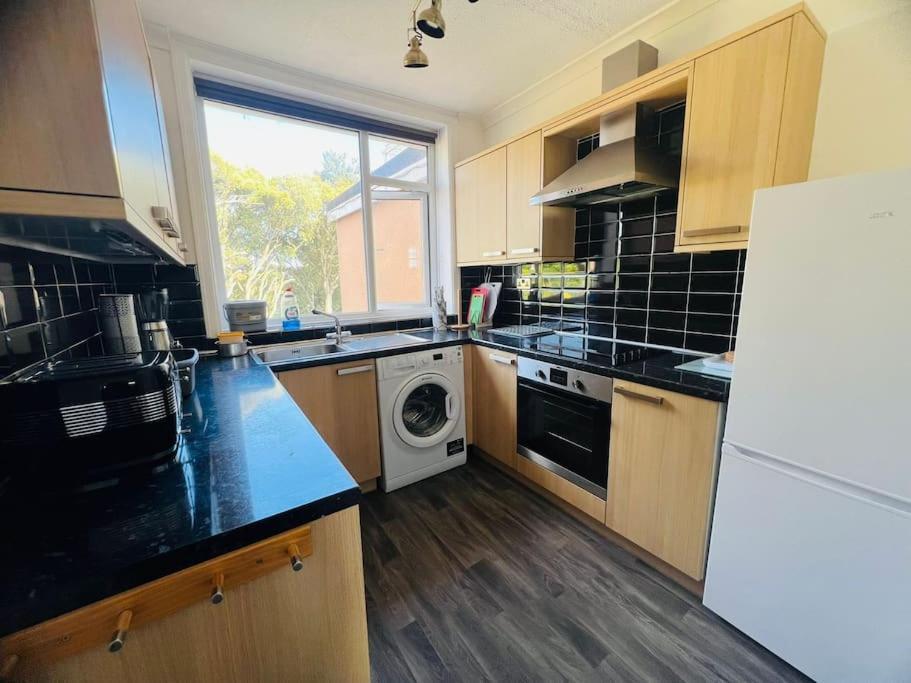 Family Marine Apartment With Sea View Dawlish Zewnętrze zdjęcie